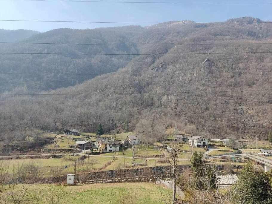 Casa Vacanza Il Corbetto Di Michela & Matteo Locana Exteriör bild