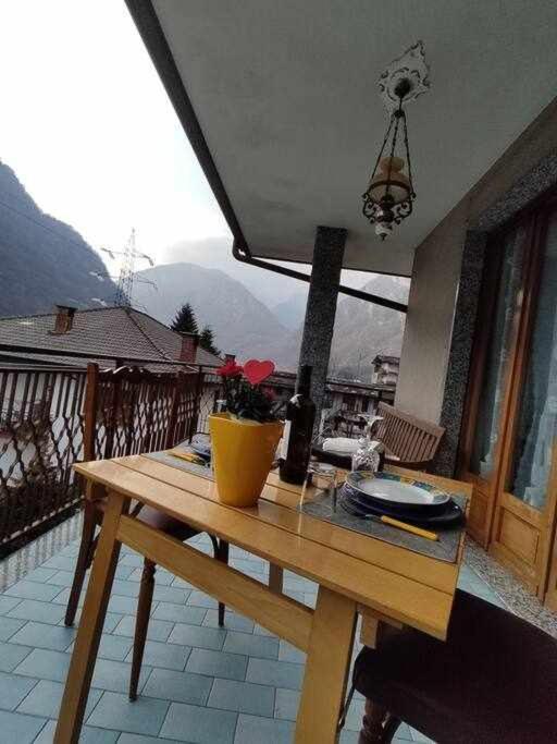 Casa Vacanza Il Corbetto Di Michela & Matteo Locana Exteriör bild