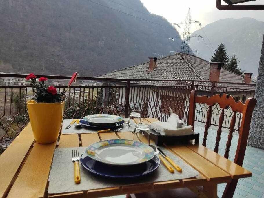 Casa Vacanza Il Corbetto Di Michela & Matteo Locana Exteriör bild